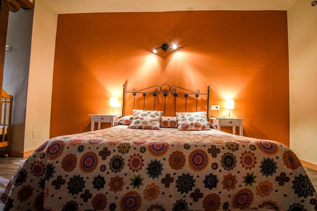 Acienleguas Hostel กาสโตรเฮริซ ภายนอก รูปภาพ