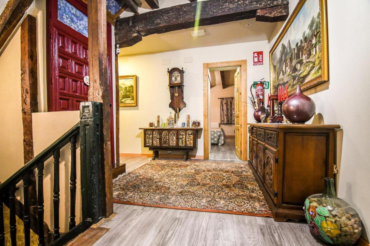 Acienleguas Hostel กาสโตรเฮริซ ภายนอก รูปภาพ