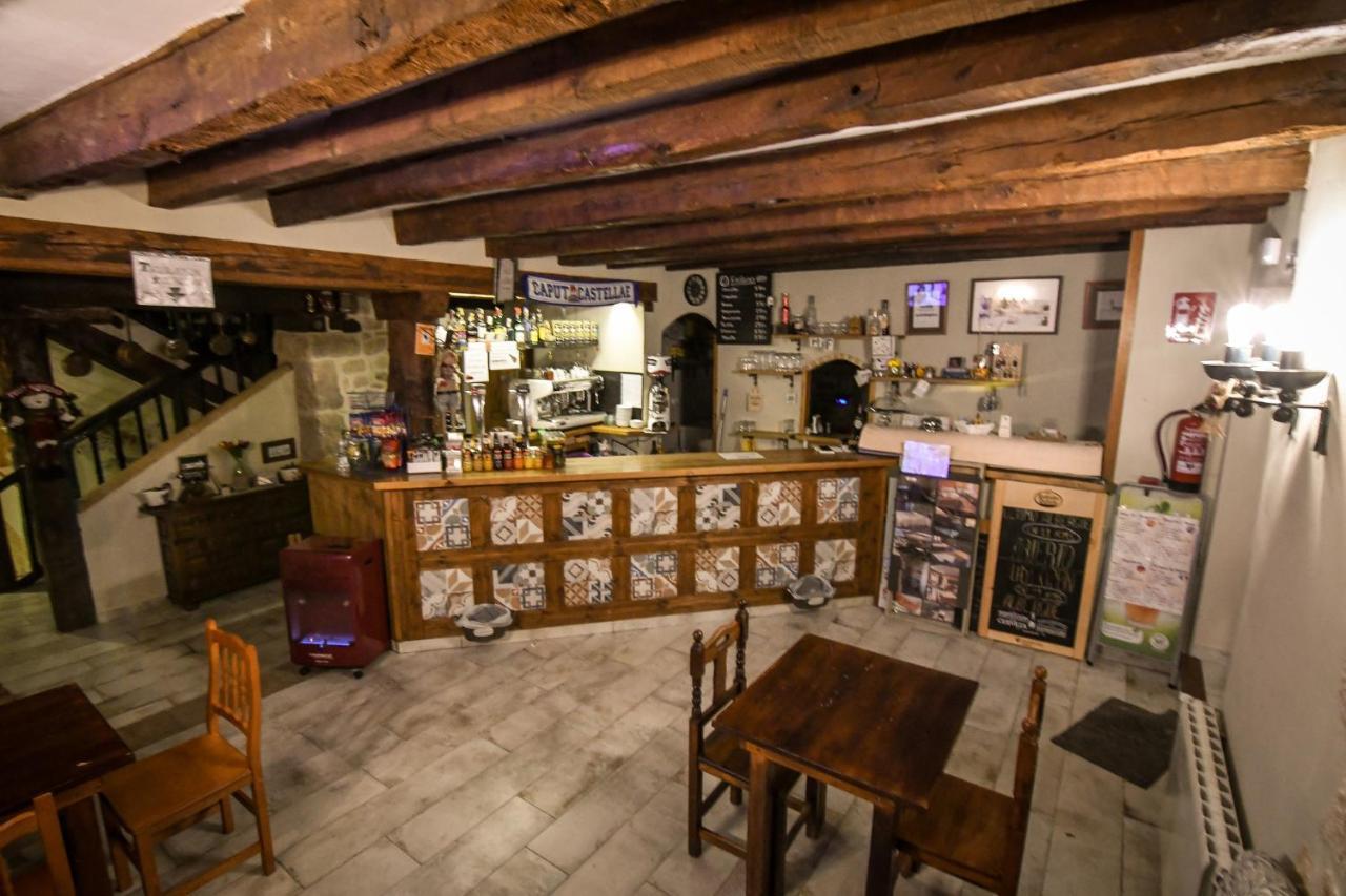Acienleguas Hostel กาสโตรเฮริซ ภายนอก รูปภาพ