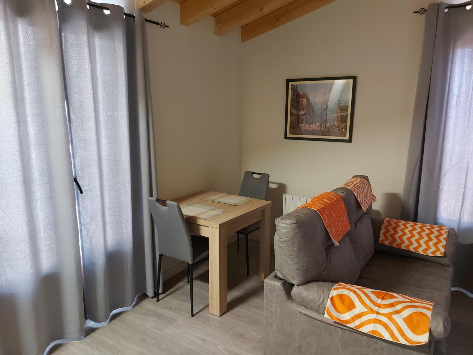 Acienleguas Hostel กาสโตรเฮริซ ภายนอก รูปภาพ