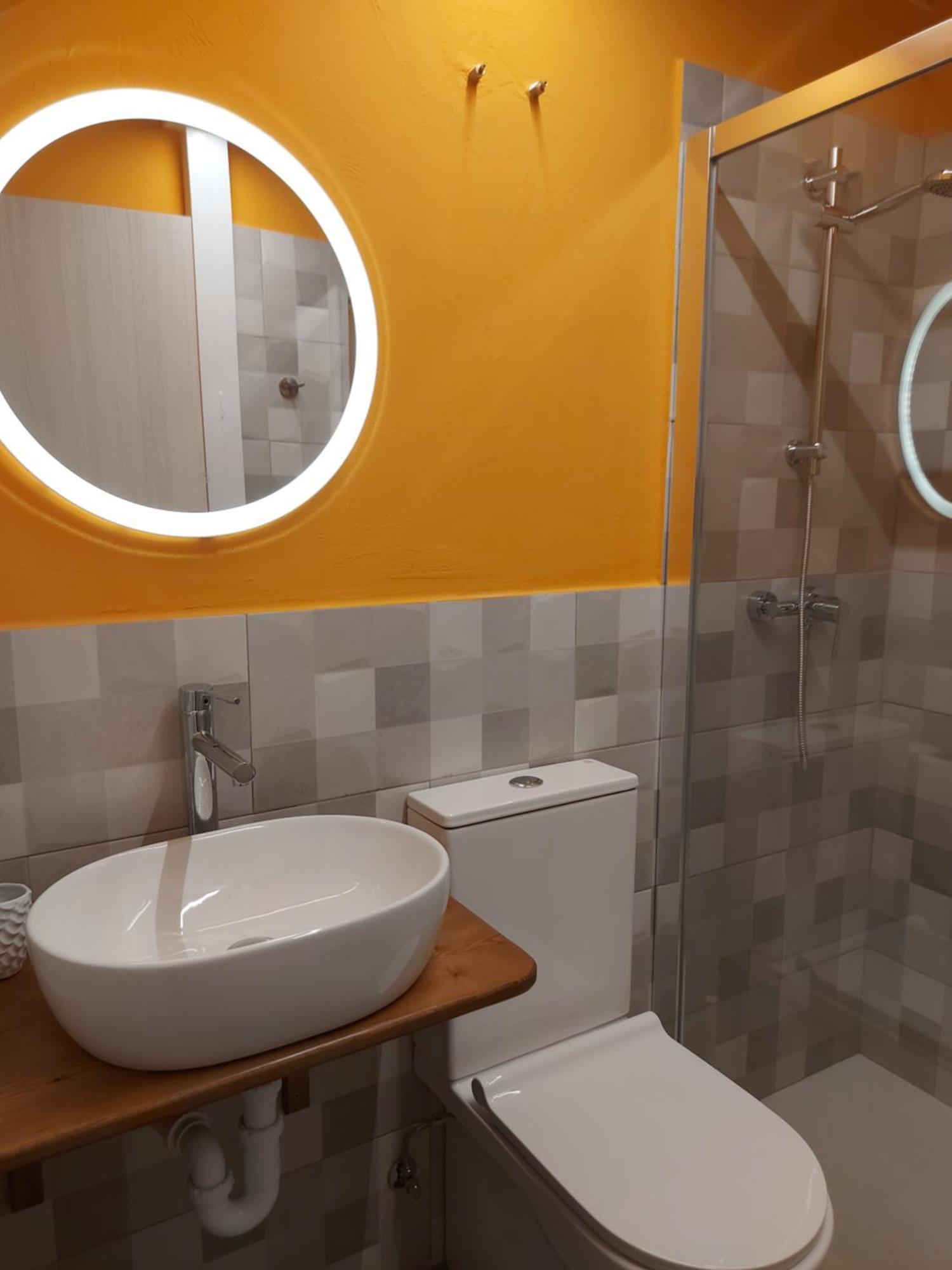 Acienleguas Hostel กาสโตรเฮริซ ภายนอก รูปภาพ